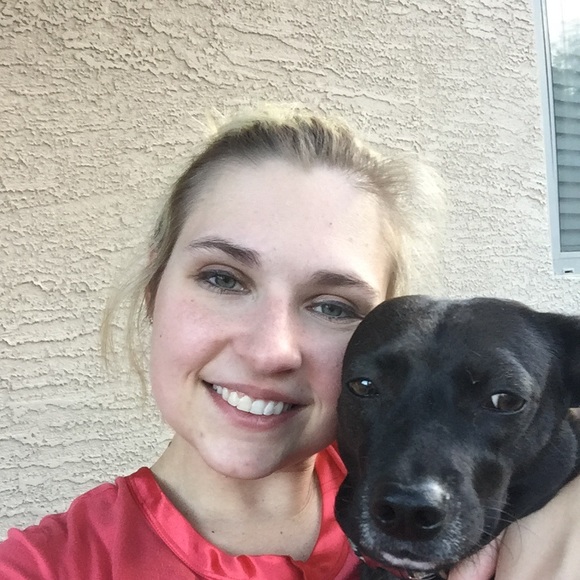 Meet your Posher, Vanessa - Picture 2 of 2